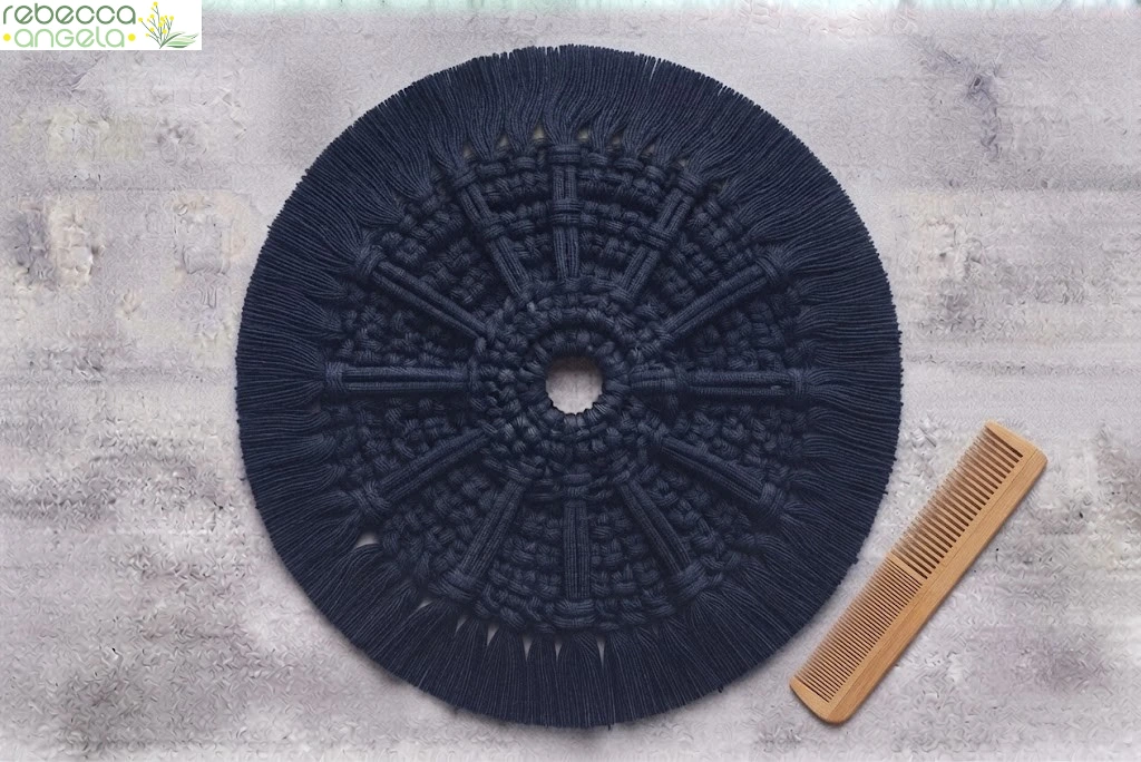 Trim and comb Image