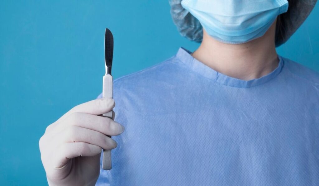 Surgery Clinics image