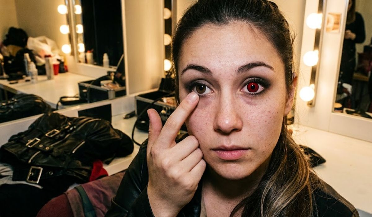 Coloured Contact Lenses image